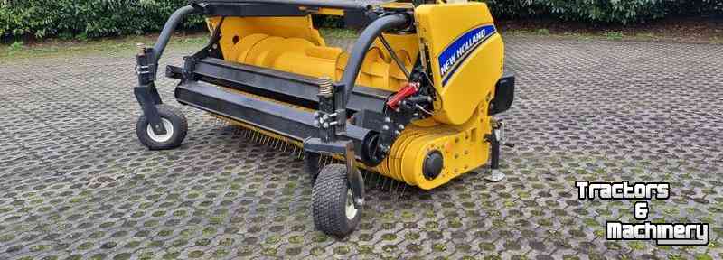 Pick up New Holland 300 FP Gras Pick-up