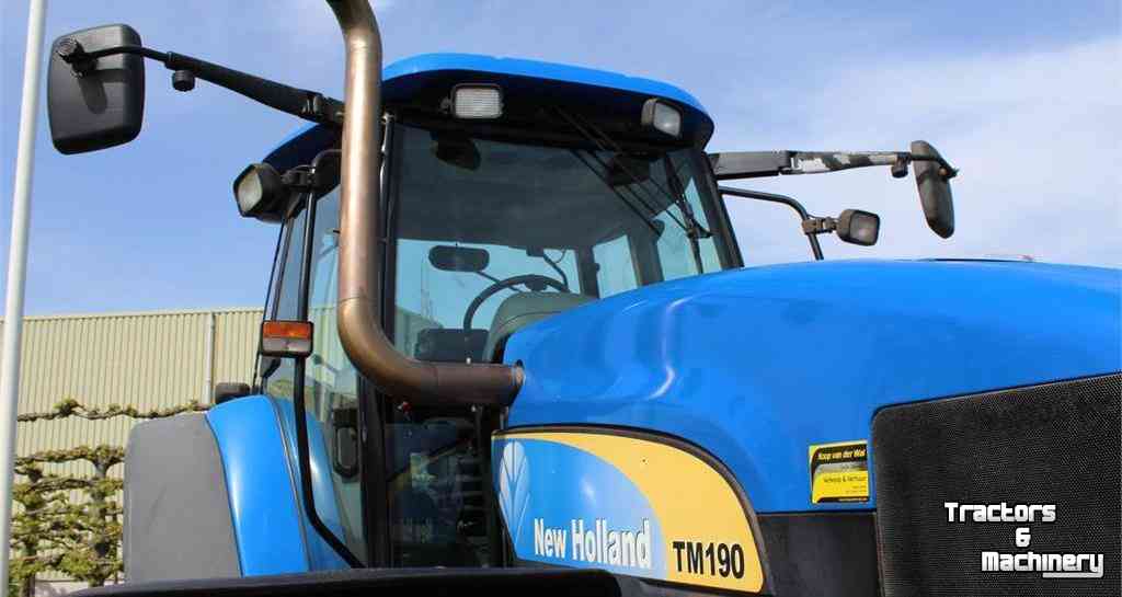 Tracteurs New Holland TM 190 Tractor