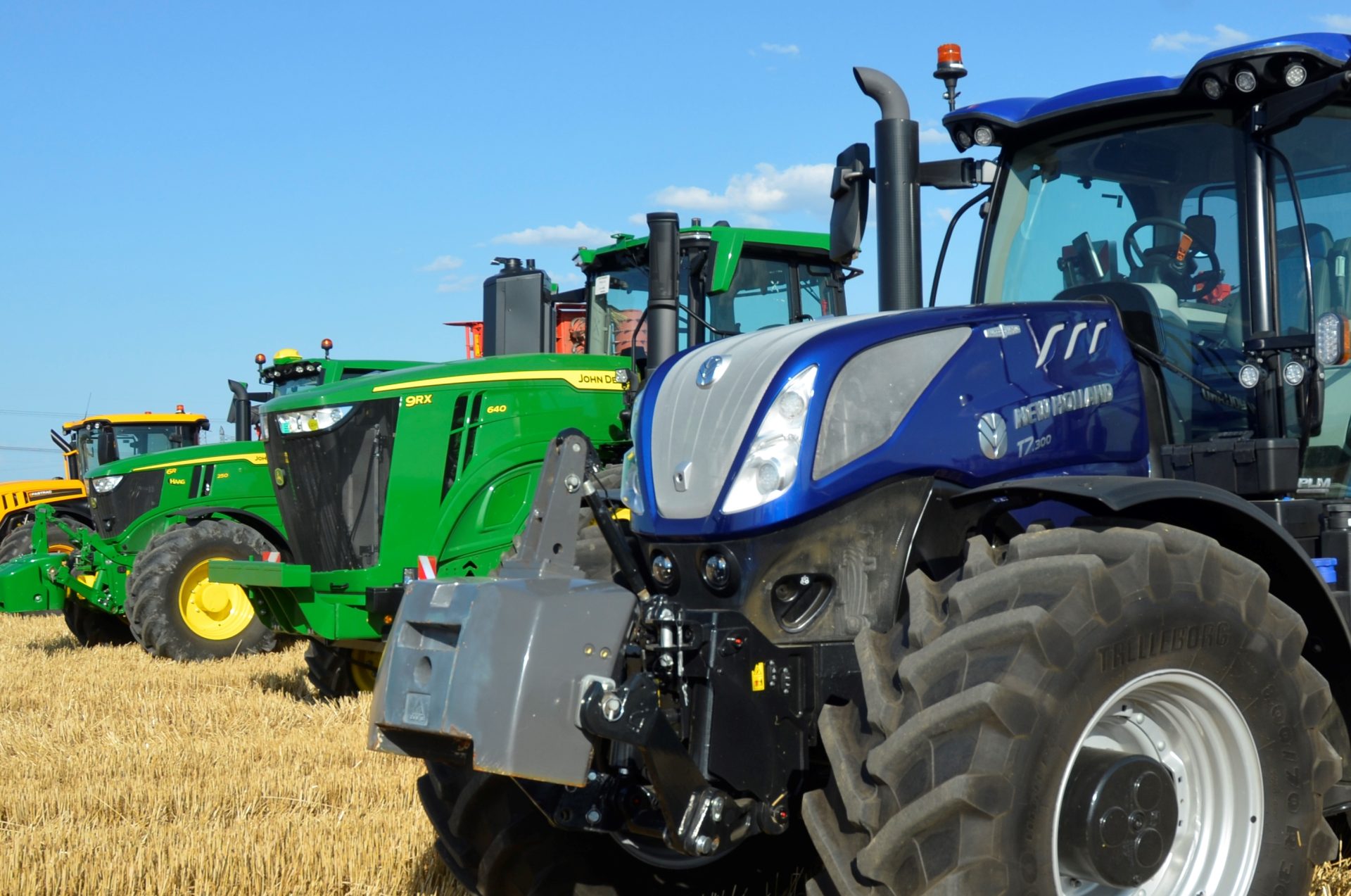 Average UK tractor power tops 180hp