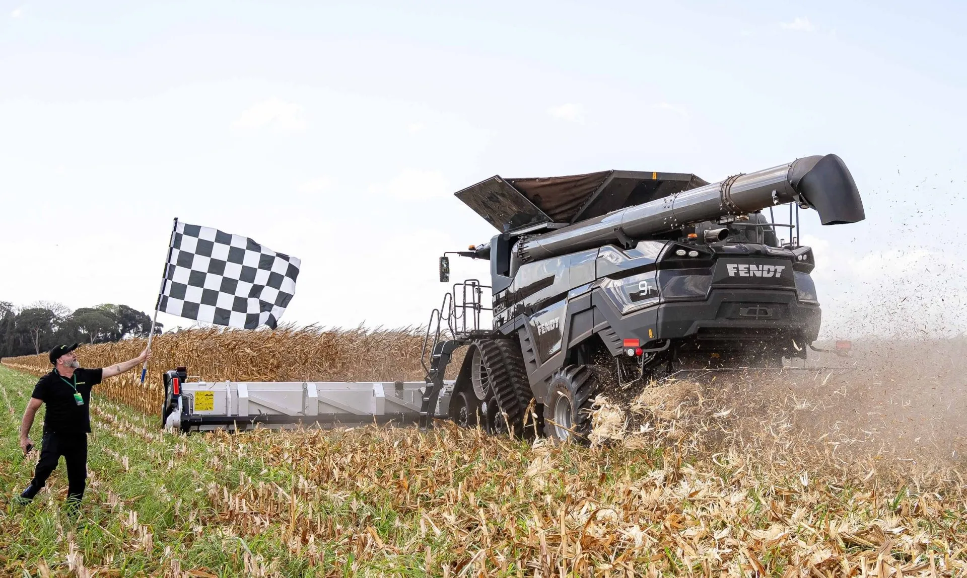 Fendt Ideal breaks harvesting record Fendt Ideal breaks harvesting record