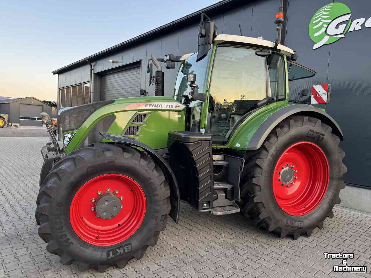 Tracteur Fendt 718 S4 power plus