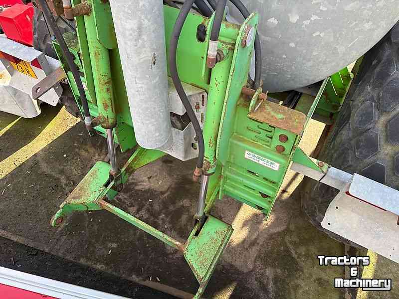 Tonneau de lisier Joskin 4-punts hef