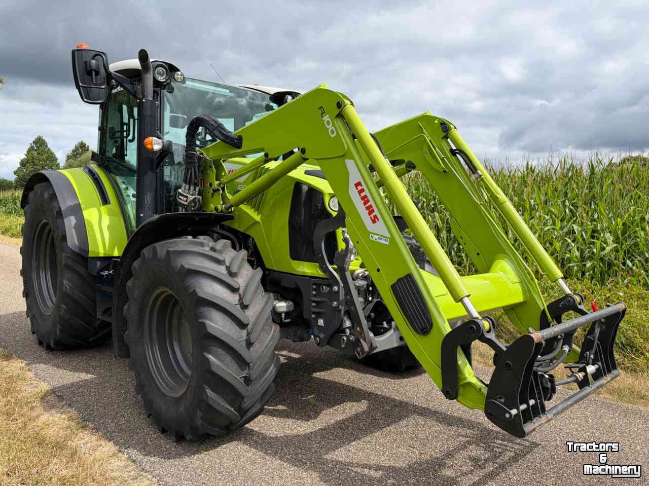 Tracteur Claas Arion 420