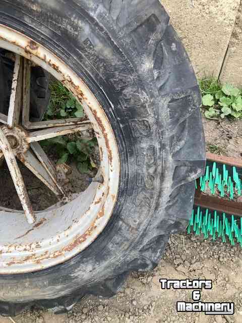 Roues, Pneus, Jantes, Barillets Jumelage Taurus 11.2 r 24