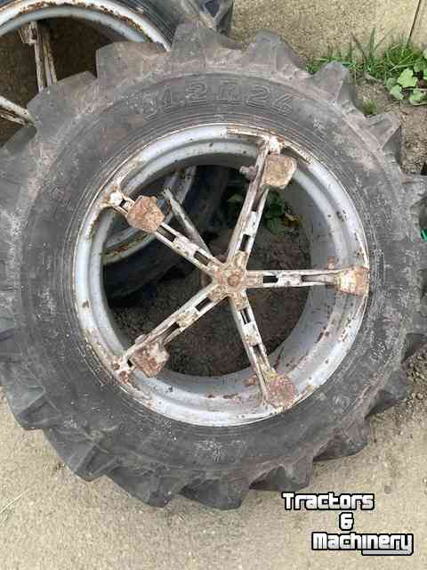 Roues, Pneus, Jantes, Barillets Jumelage Taurus 11.2 r 24