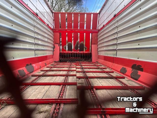 Autochargeuse Pottinger Pottinger silo profi 2