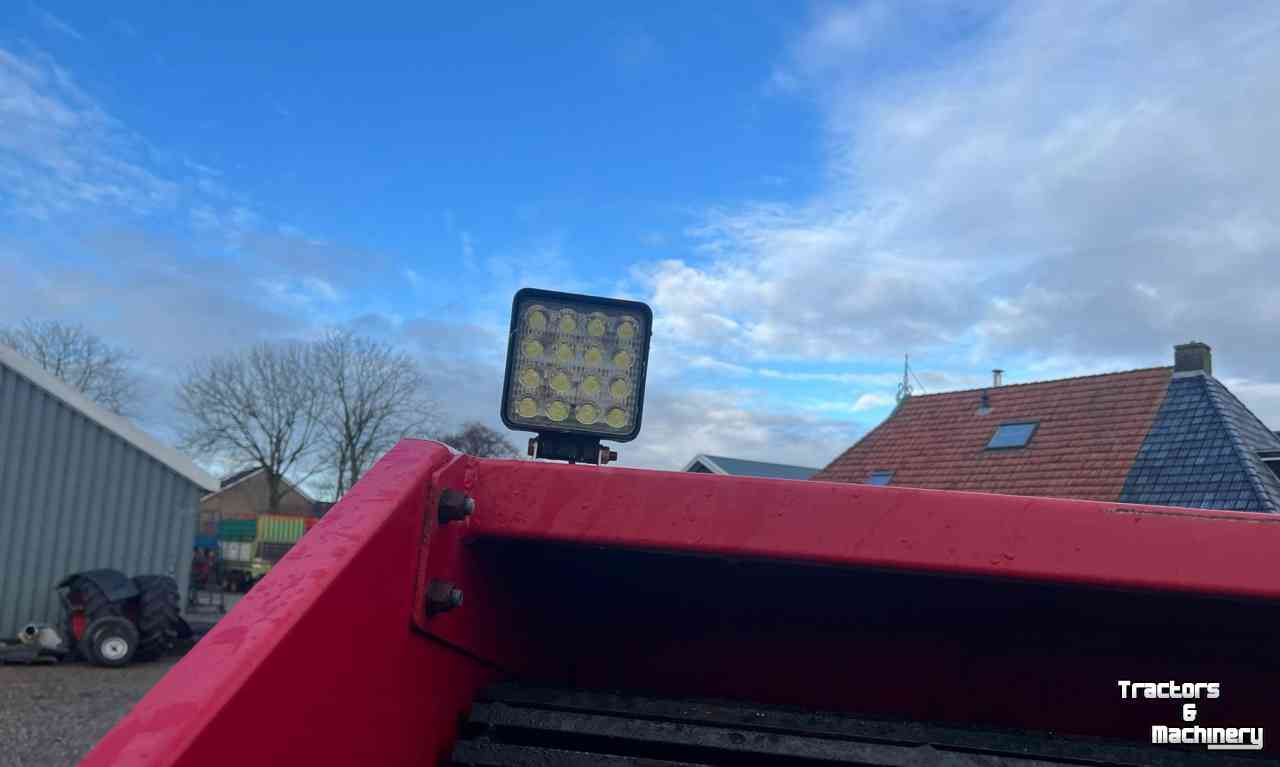 Distributeur de fourrage en bloc Trioliet Multifeed