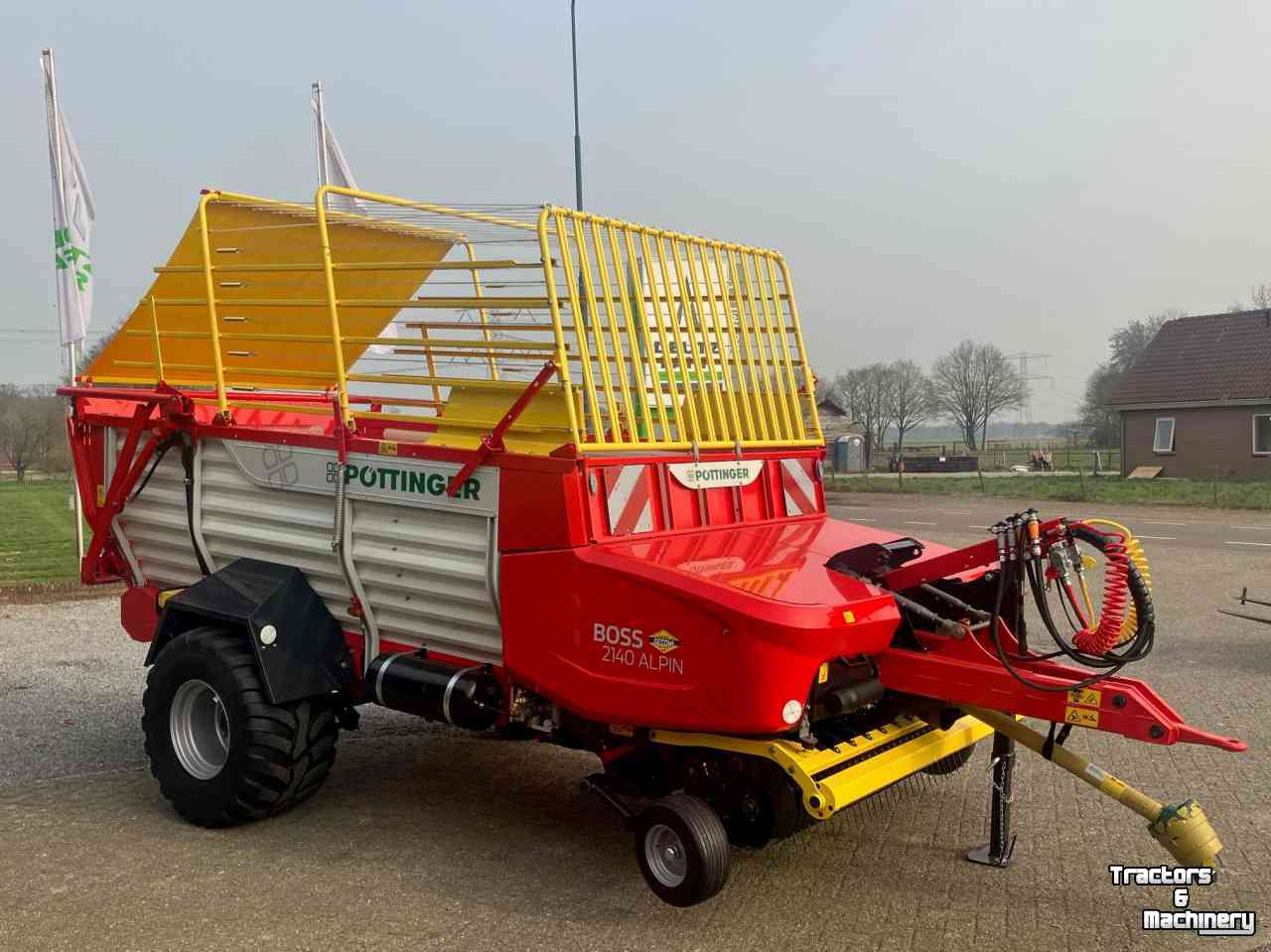 Autochargeuse Pottinger Boss 2140 Alpin uit voorraad leverbaar