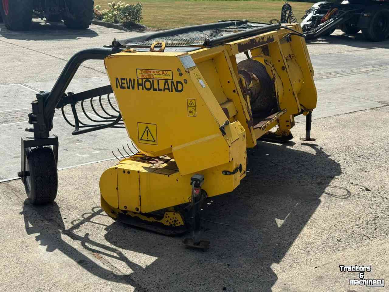 Pick up New Holland 345 W Pick up Graspickup FR FX NEW HOLLAND