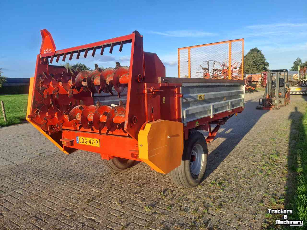 Epandeur de fumier Agromet 5 ton mestrooier mestverspreider