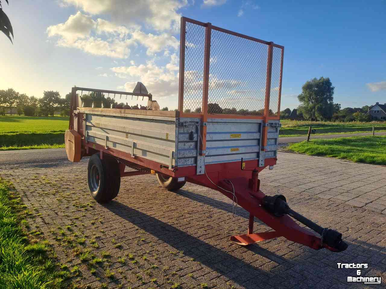 Epandeur de fumier Agromet 5 ton mestrooier mestverspreider