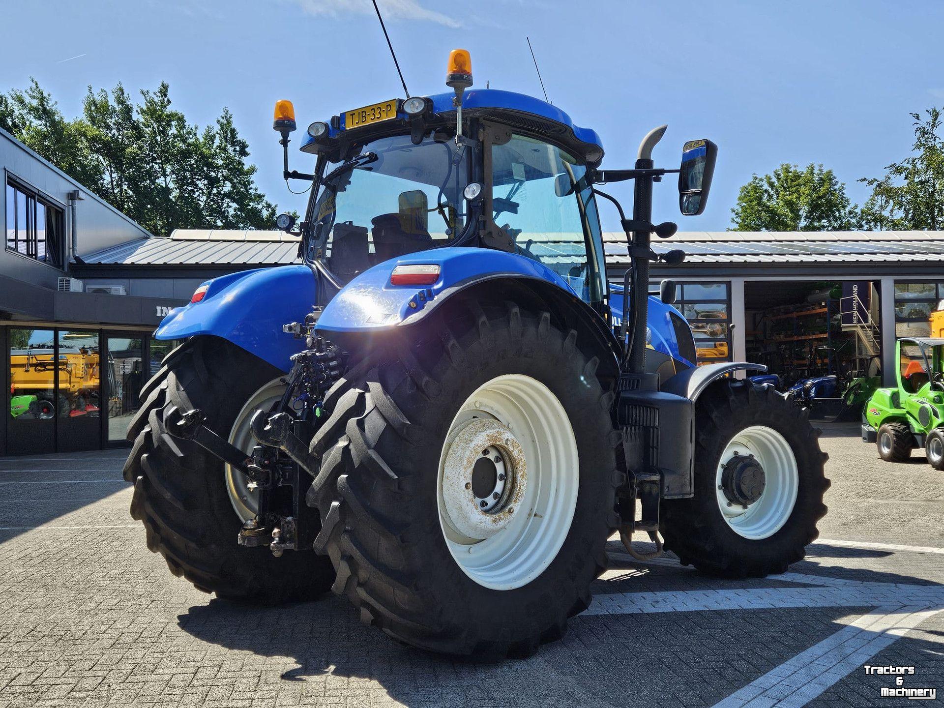 Tracteur New Holland T7.210 Power command