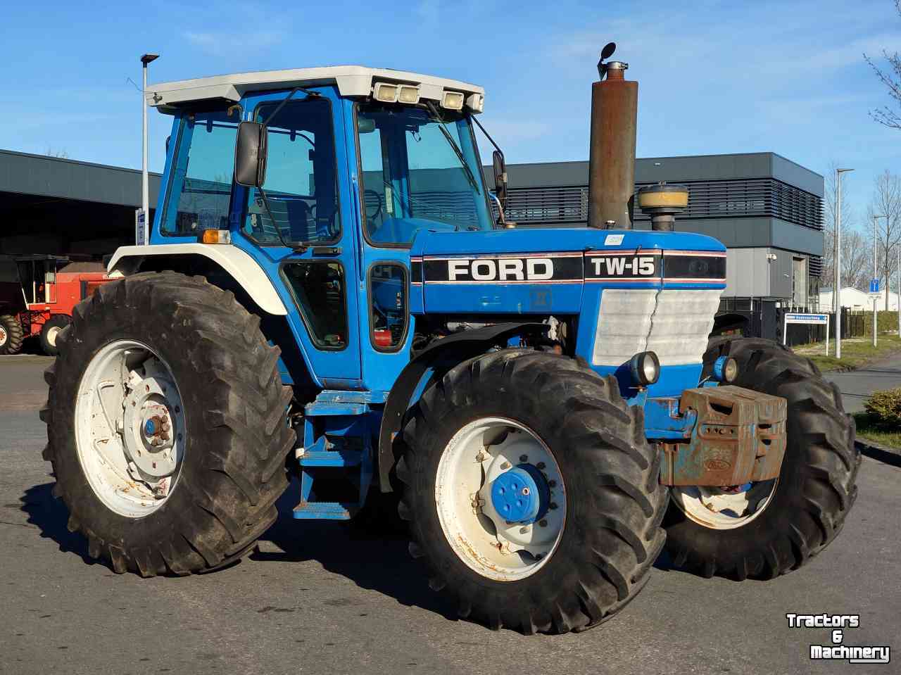 Tracteur Ford TW 15 GENII 4x4