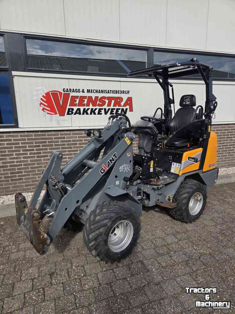 Chargeuse sur pneus Giant G1500
