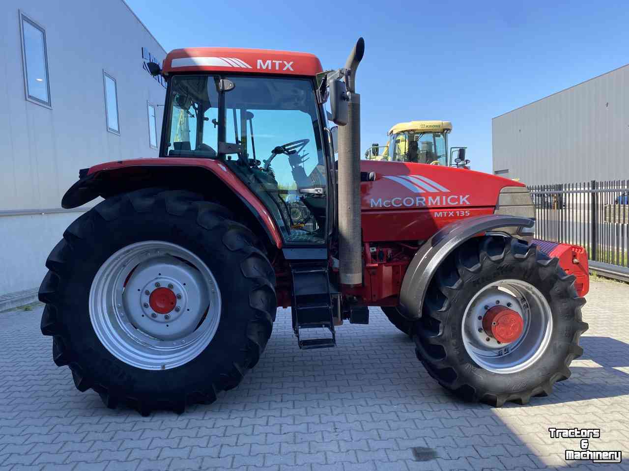 Tracteur McCormick MTX 135