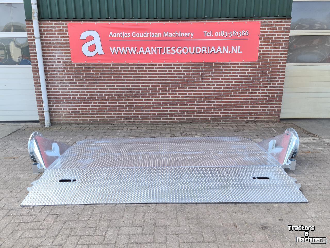 Pont d'irrigation mobile AGM Leidingdrempel / road ramp