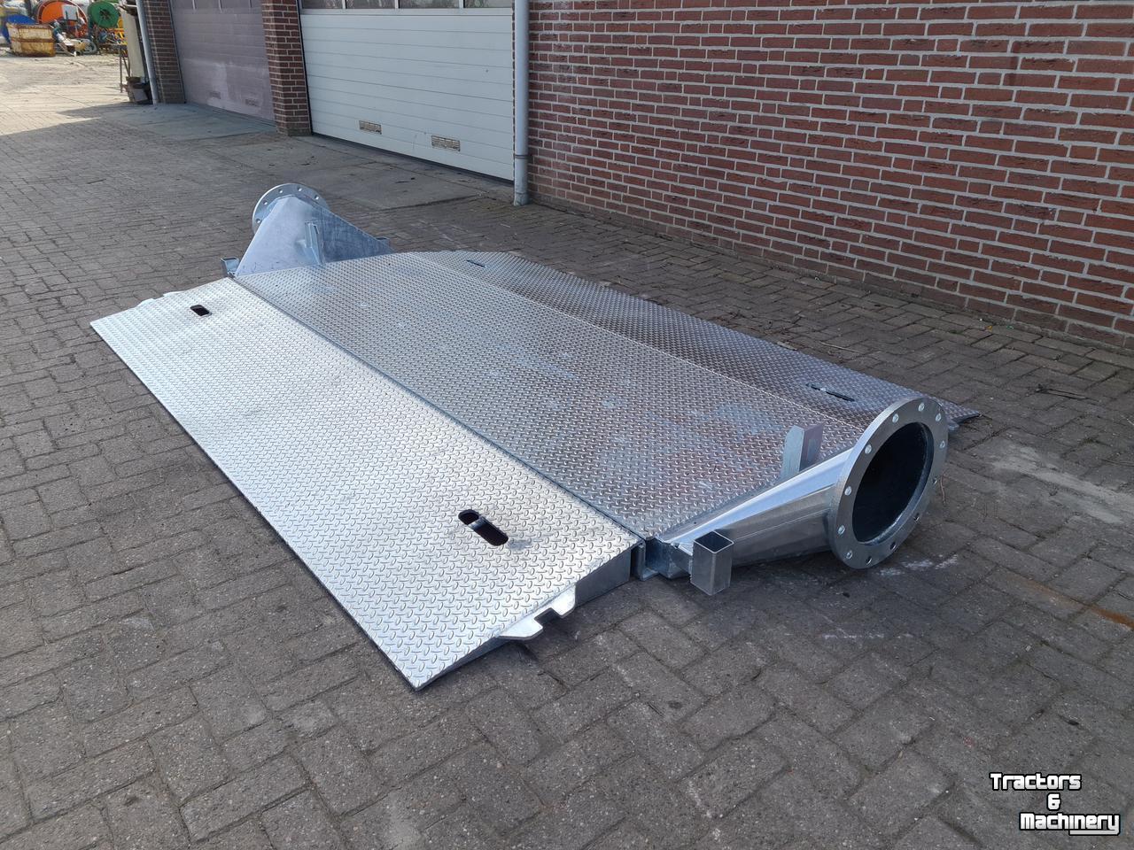 Pont d'irrigation mobile AGM Leidingdrempel / road ramp
