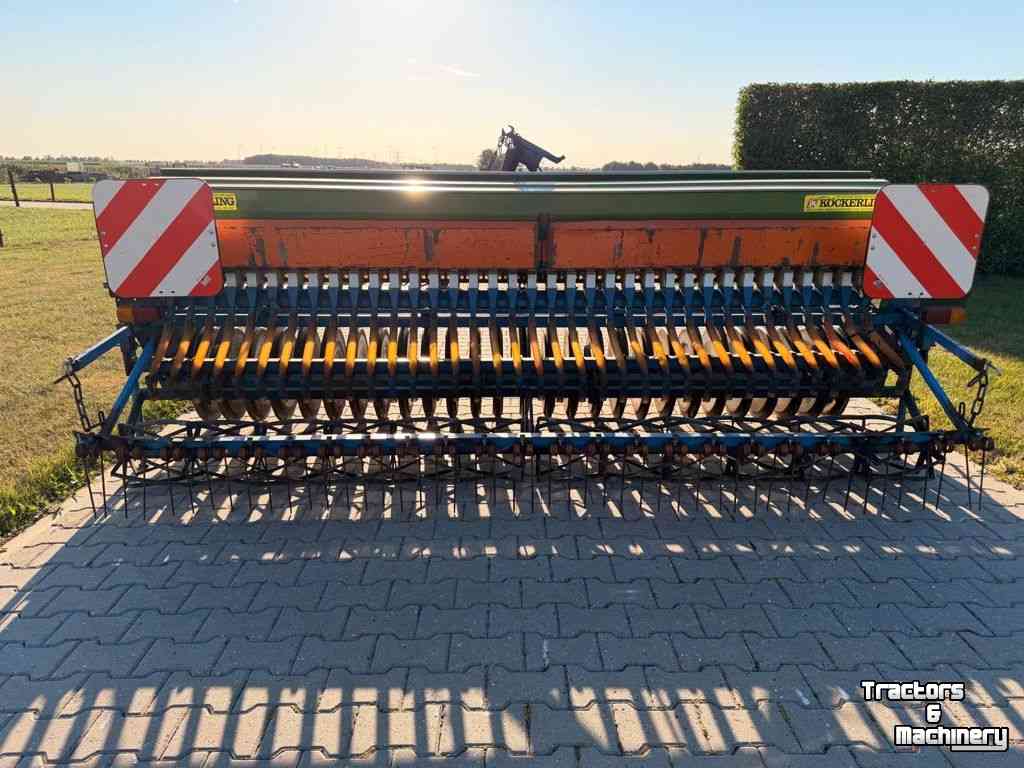 Semoir Köckerling Nokkenrad zaaimachine met rol