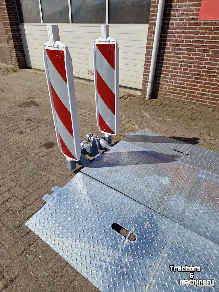 Pont d'irrigation mobile AGM Leidingdrempel / road ramp