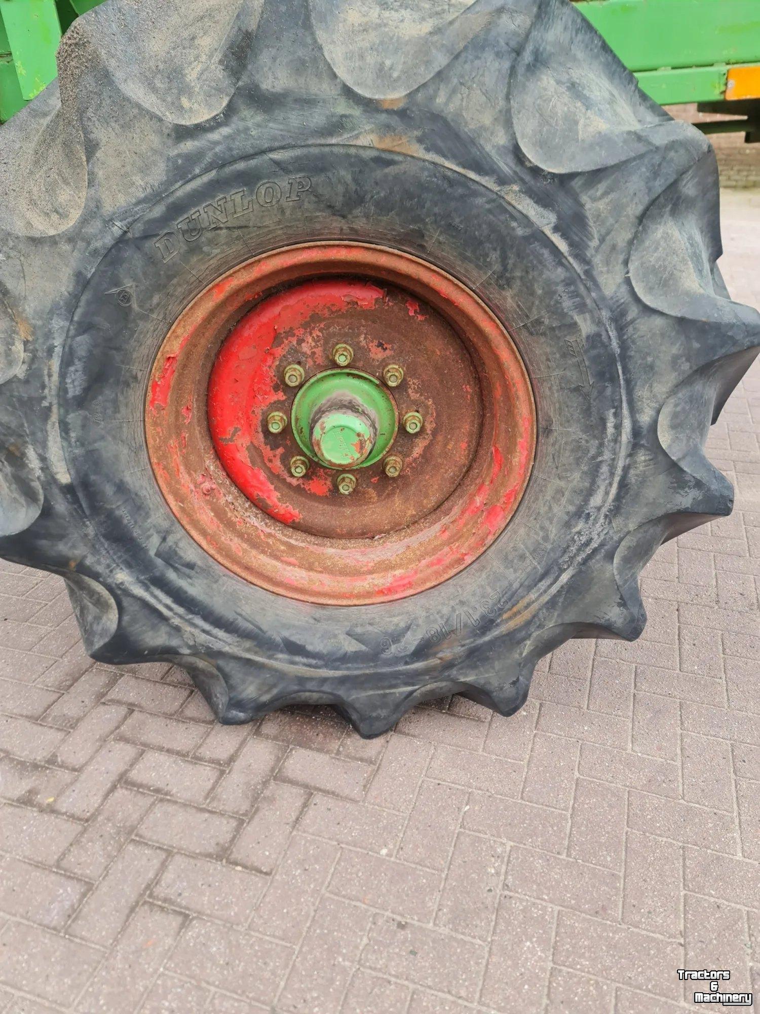Autochargeuse AVR OVERLAADWAGEN