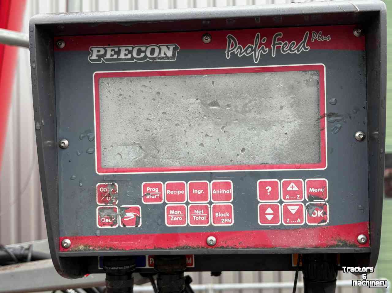 Mélangeuse Verticale Peecon Biga 17 Voermengwagen