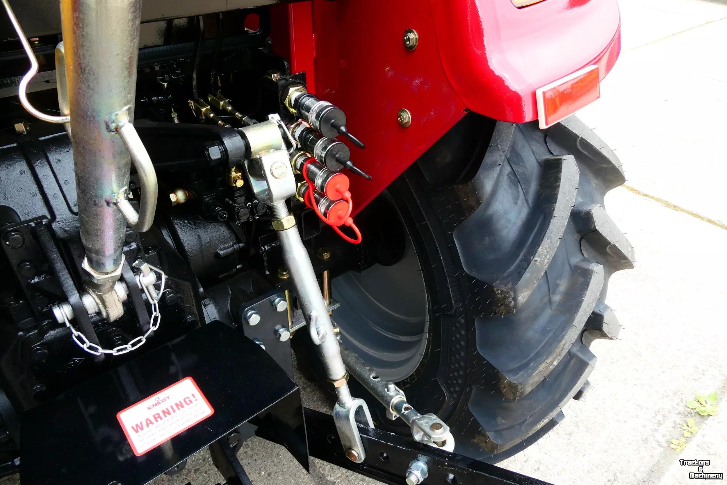 Tracteur Knegt 404GT .