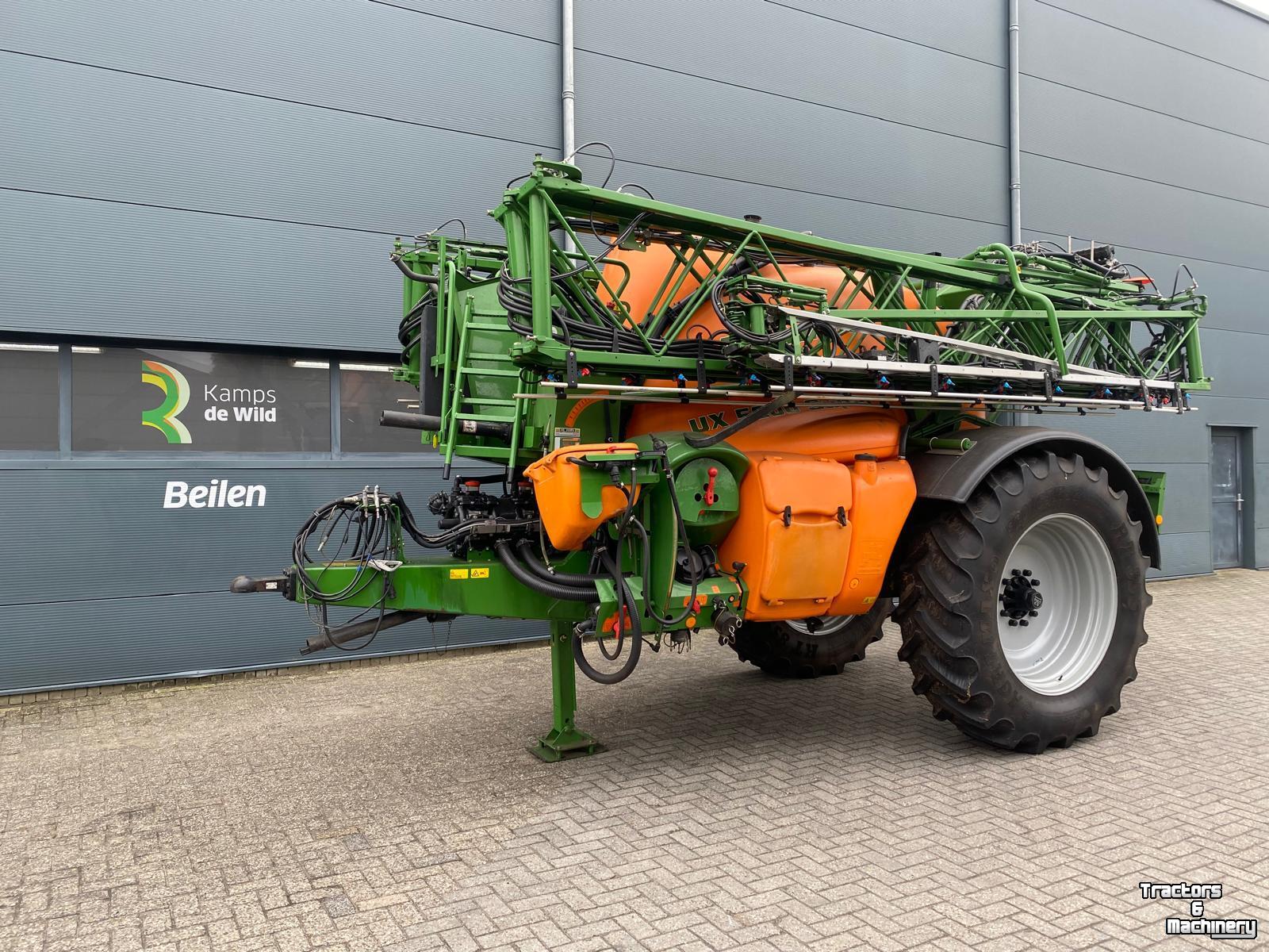 Pulvérisateur Amazone UX 5200