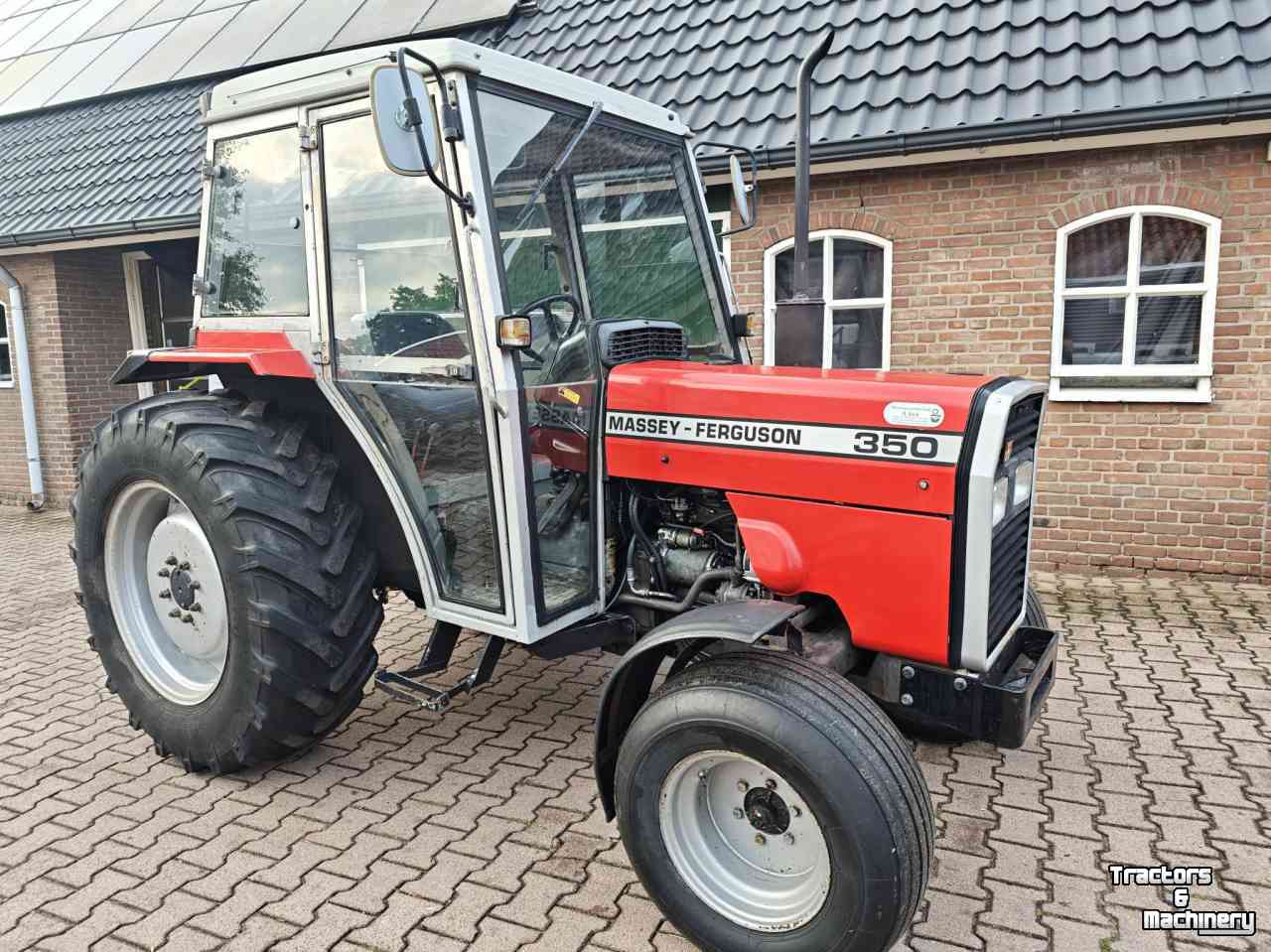 Tracteur Massey Ferguson 350