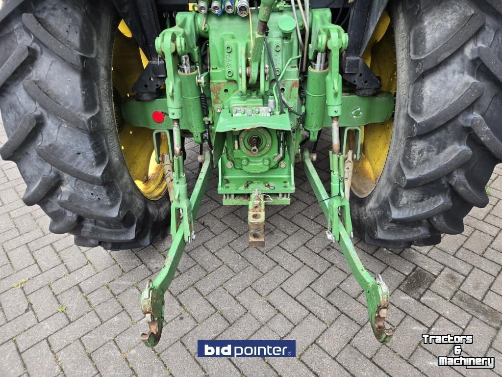 Tracteur John Deere 5080R