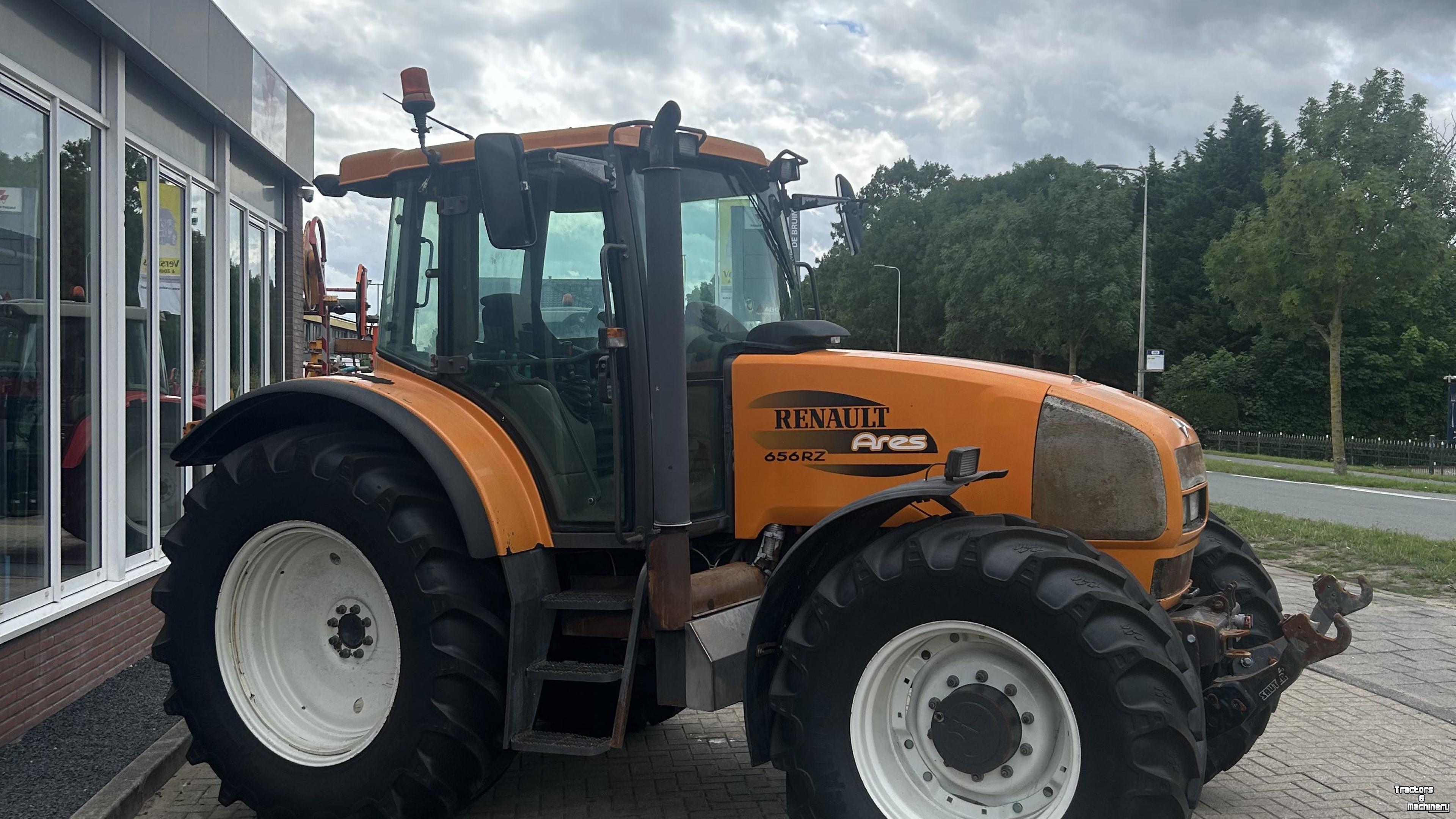 Tracteur Renault Renault ARES 656RZ