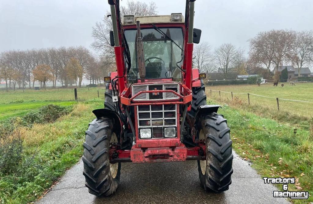 Tracteur Case-IH IH 845 XL met voorlader MARGE