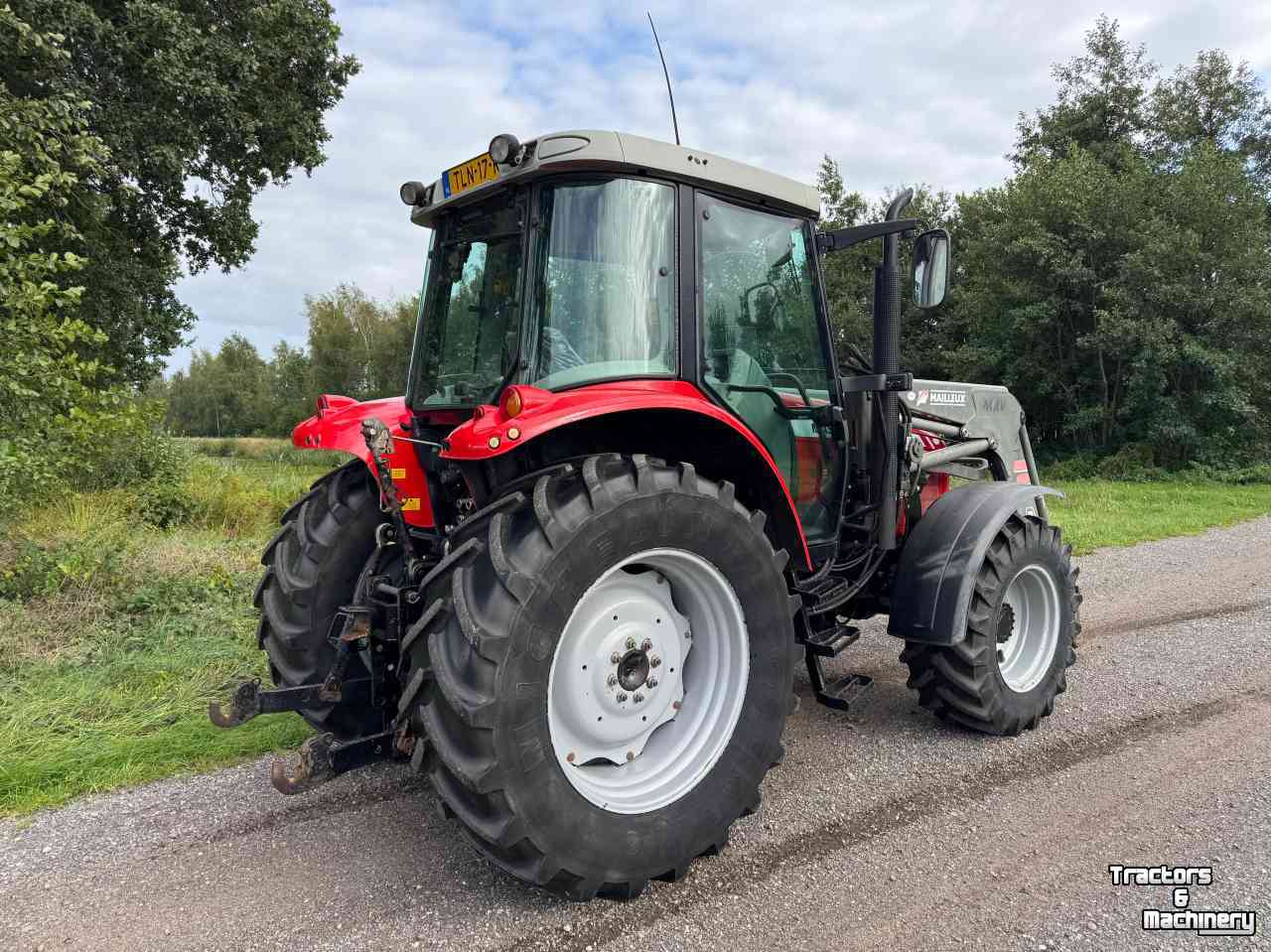 Tracteur Massey Ferguson 5435 Speedshift Tractoren