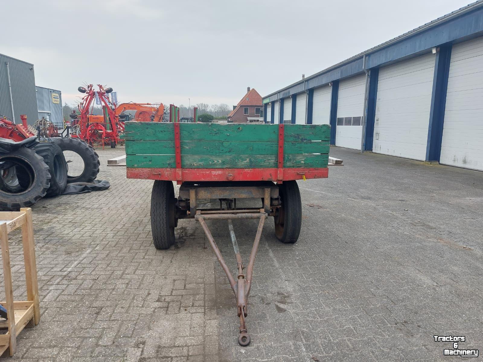 Benne agricole  Plattewagen/aanhanger