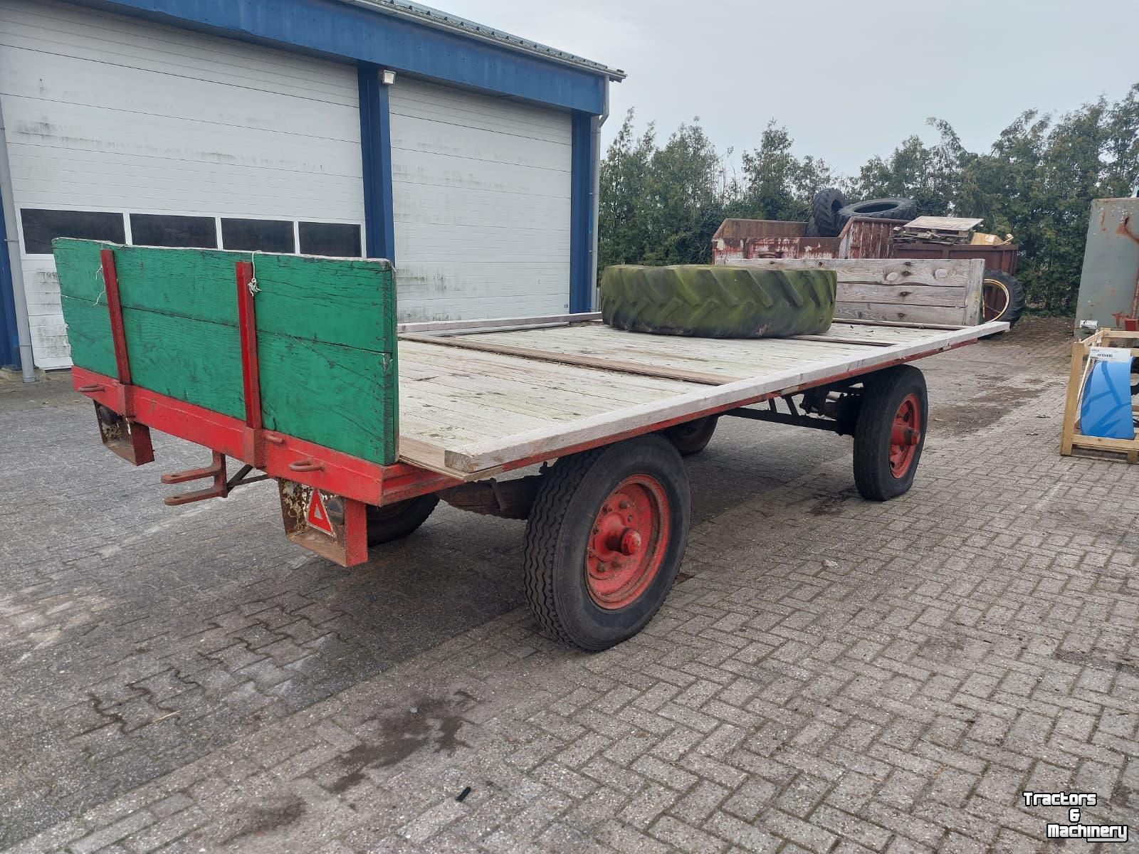 Benne agricole  Plattewagen/aanhanger