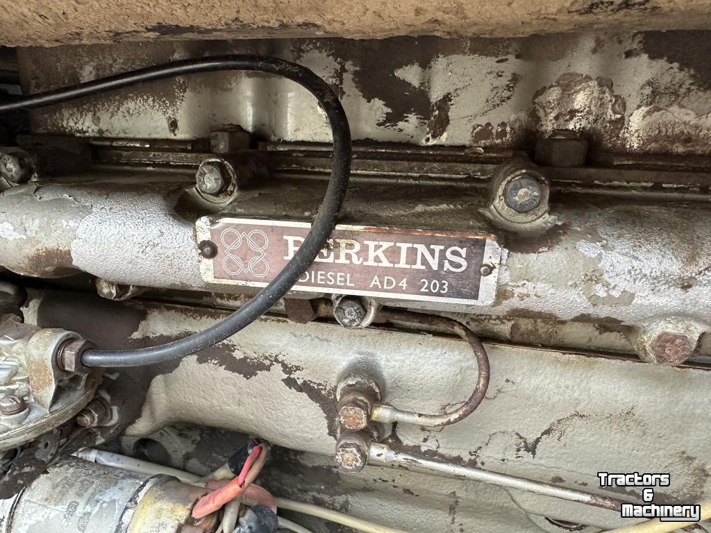 Tracteur Massey Ferguson 155