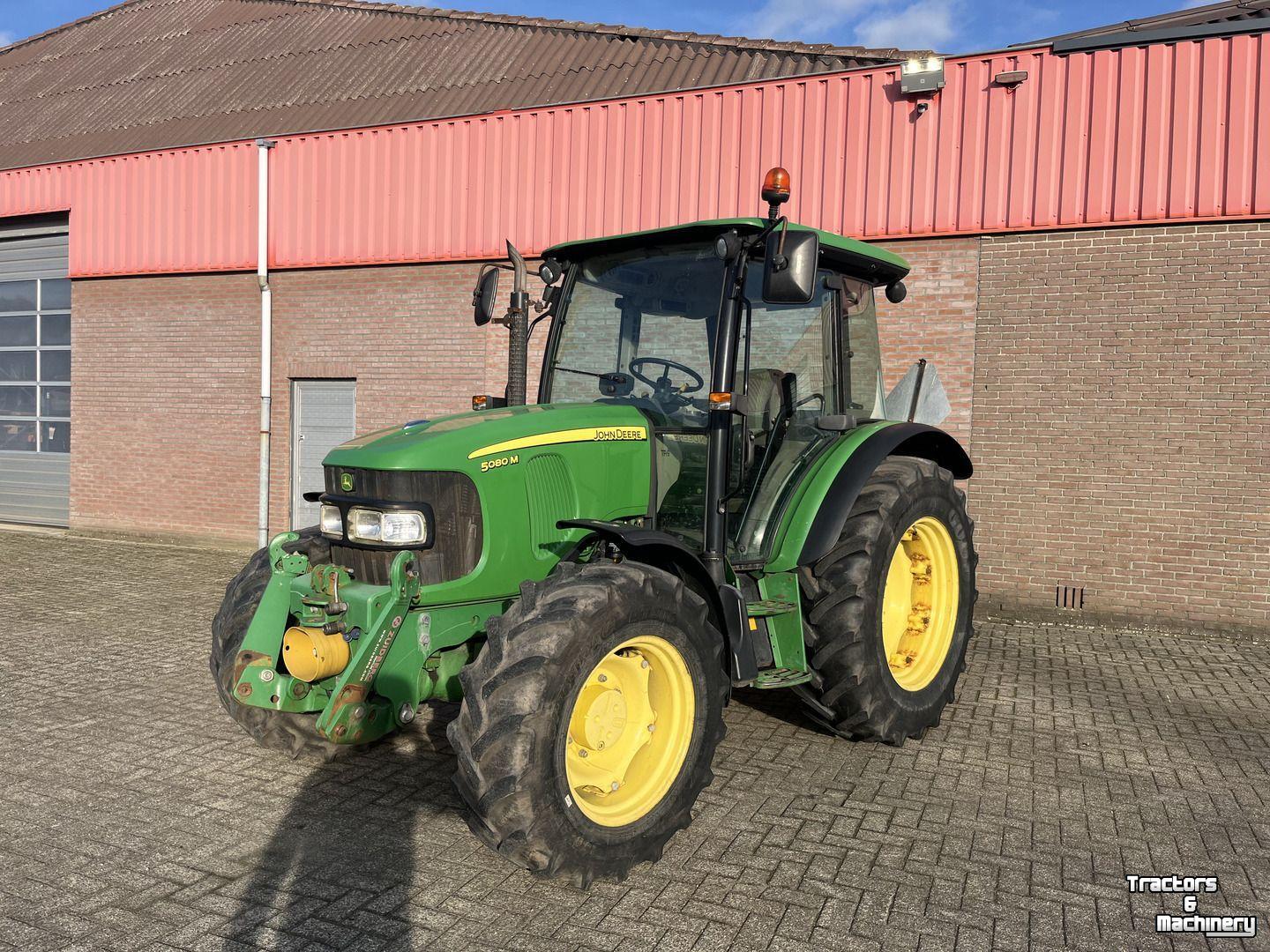 Tracteur John Deere 5080M