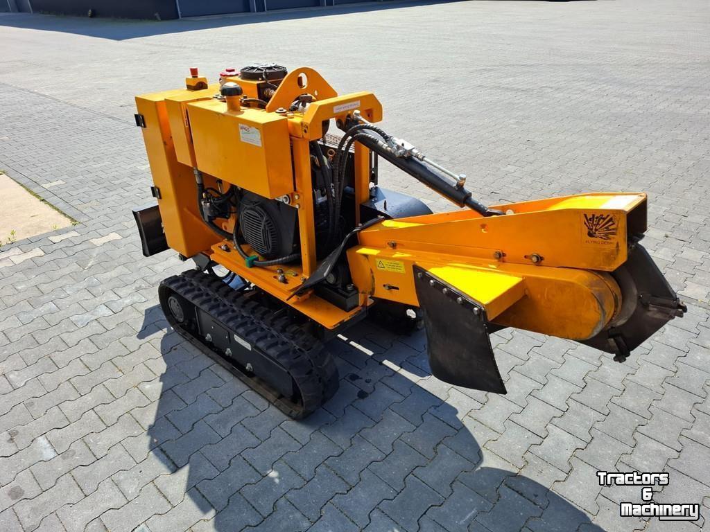 Déchiqueteuse de bois Predator 38R-EFI