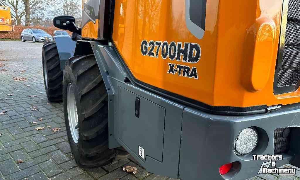 Chargeuse sur pneus Giant G 2700 X-tra HD Kniklader Nieuw