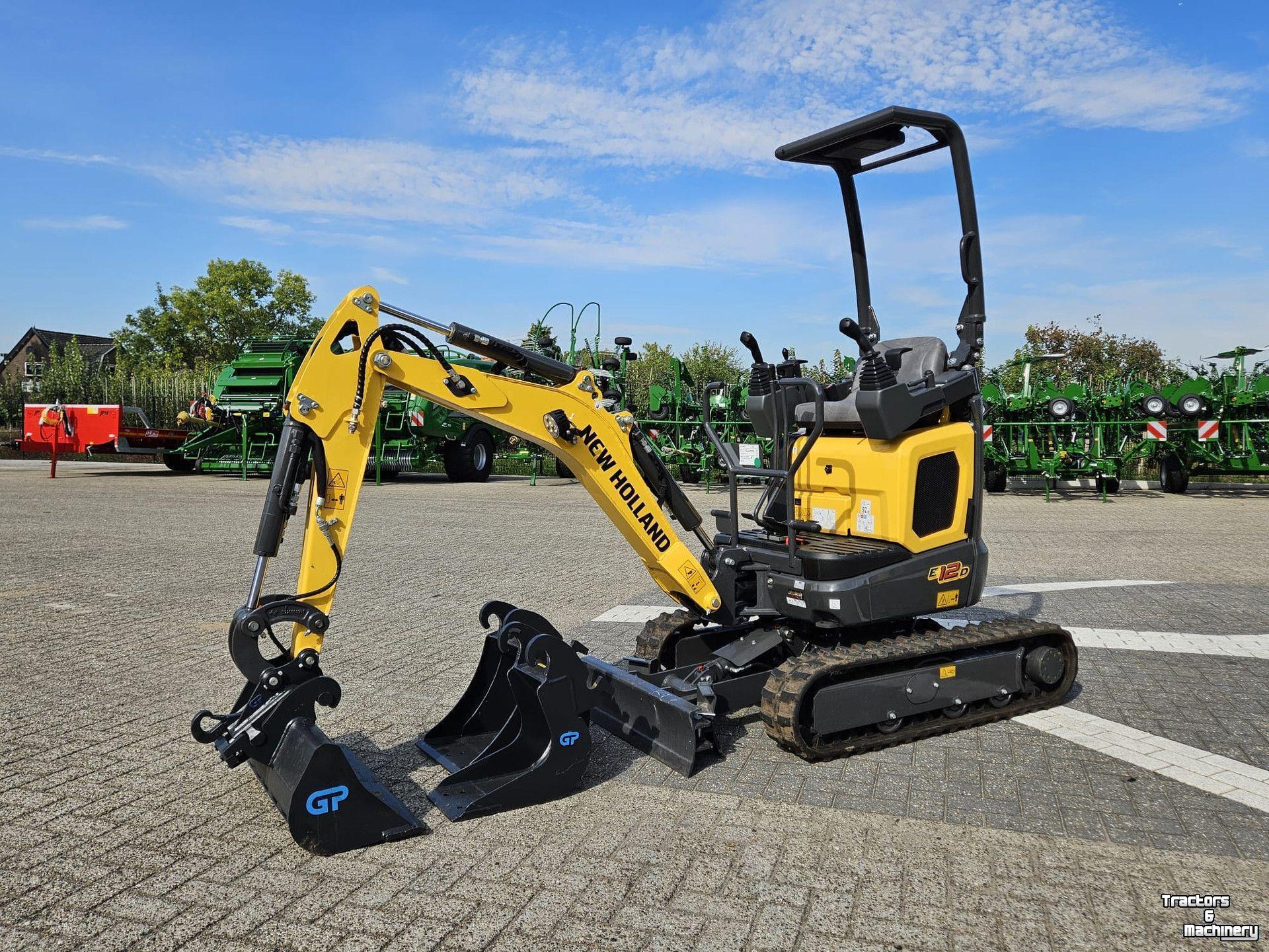 Mini pelleteuse New Holland E12D Rops