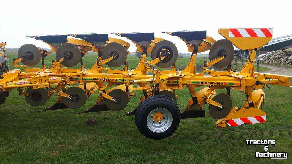 Charrues Rumptstad RPV 140 - 480V4 + 1