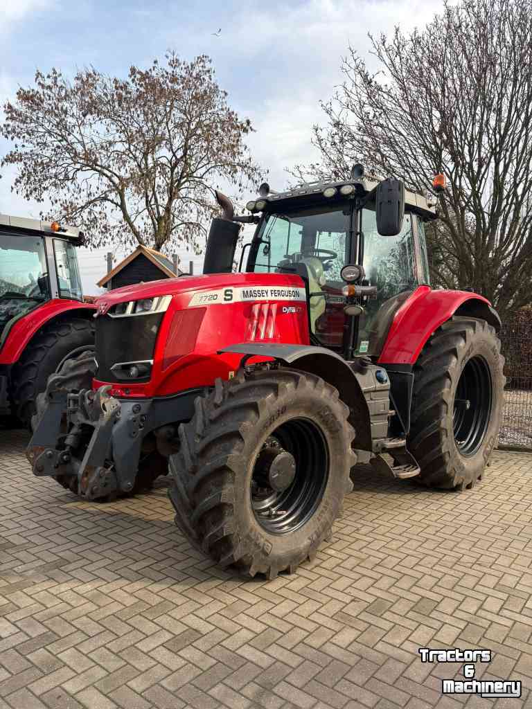 Tracteur Massey Ferguson 7720 DVT