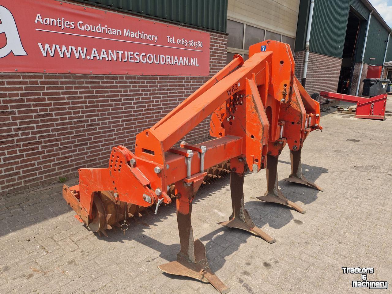 Décompacteur Kuhn Diepwoeler