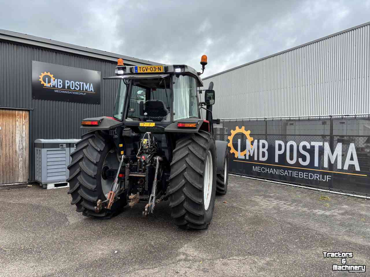 Tracteur Massey Ferguson 6255