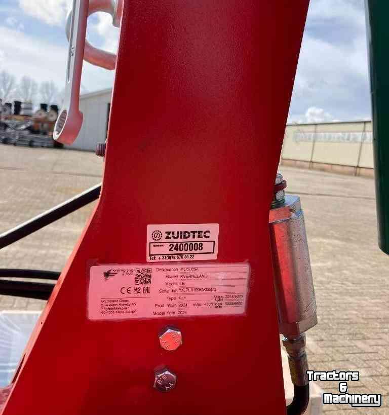 Charrues Kverneland 3300B variomat