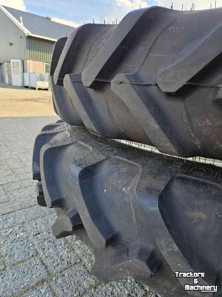Roues, Pneus, Jantes, Barillets Jumelage  Bandenset New Holland TS 11.2R54 11.2R38
