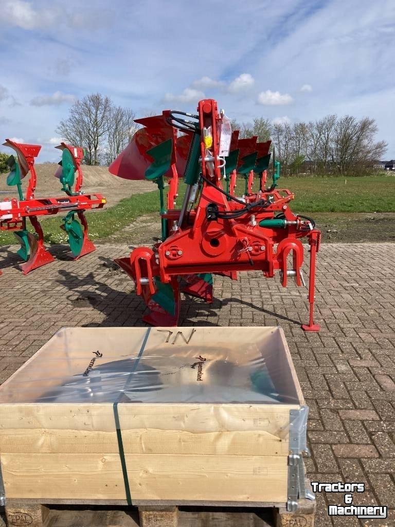 Charrues Kverneland 3300B variomat