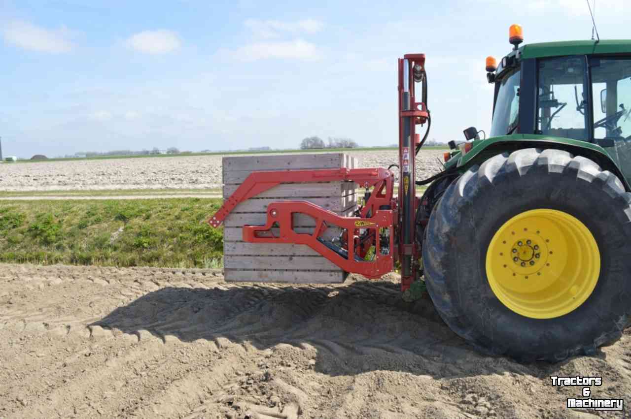 Basculeur de caisses Wifo Efficient de pootmachine vullen? Wat dacht u van deze Wifo Heavy duty 180° Vooroverkantelaar?