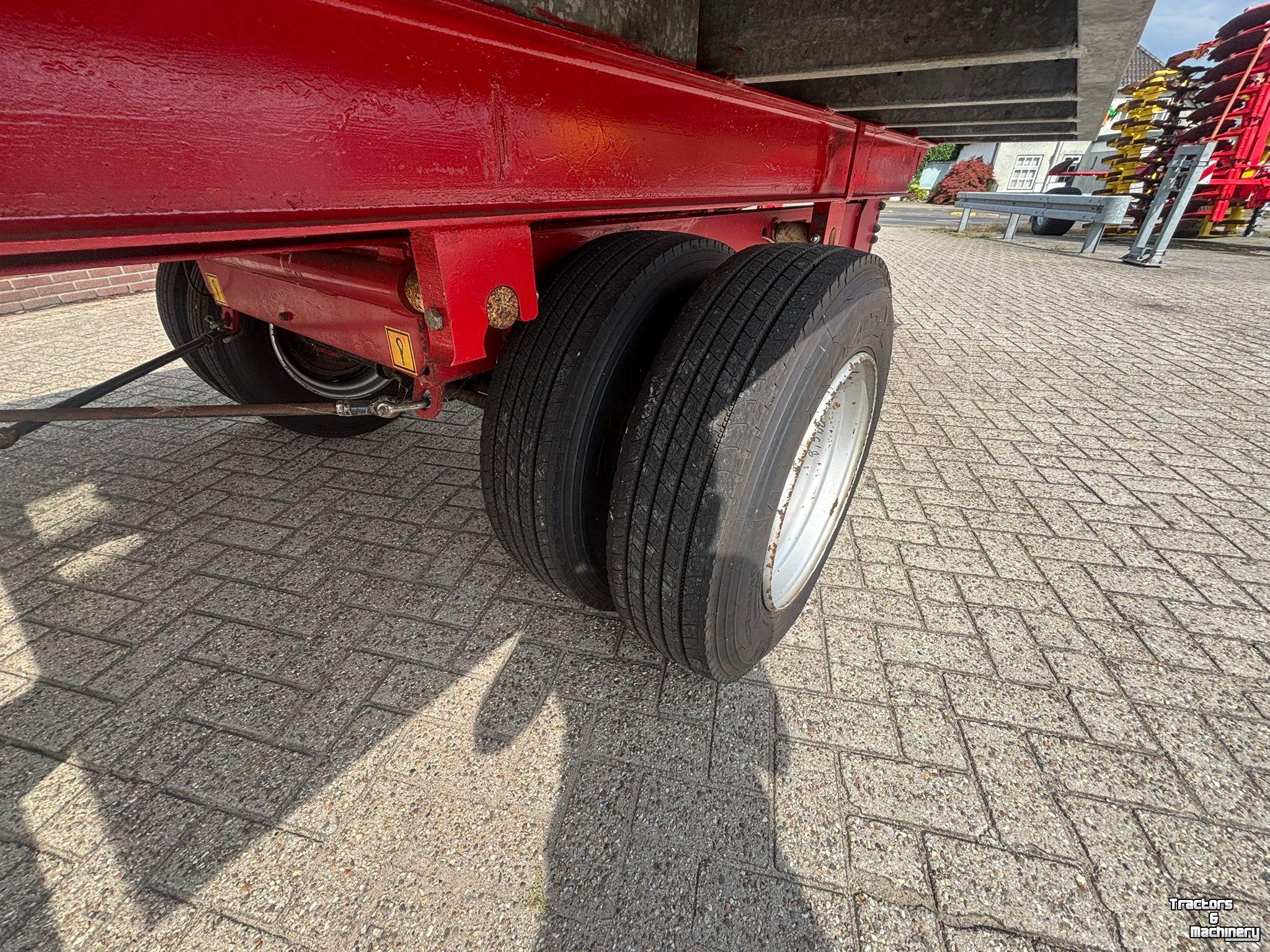 Benne agricole  Plattewagen met weeginrichting
