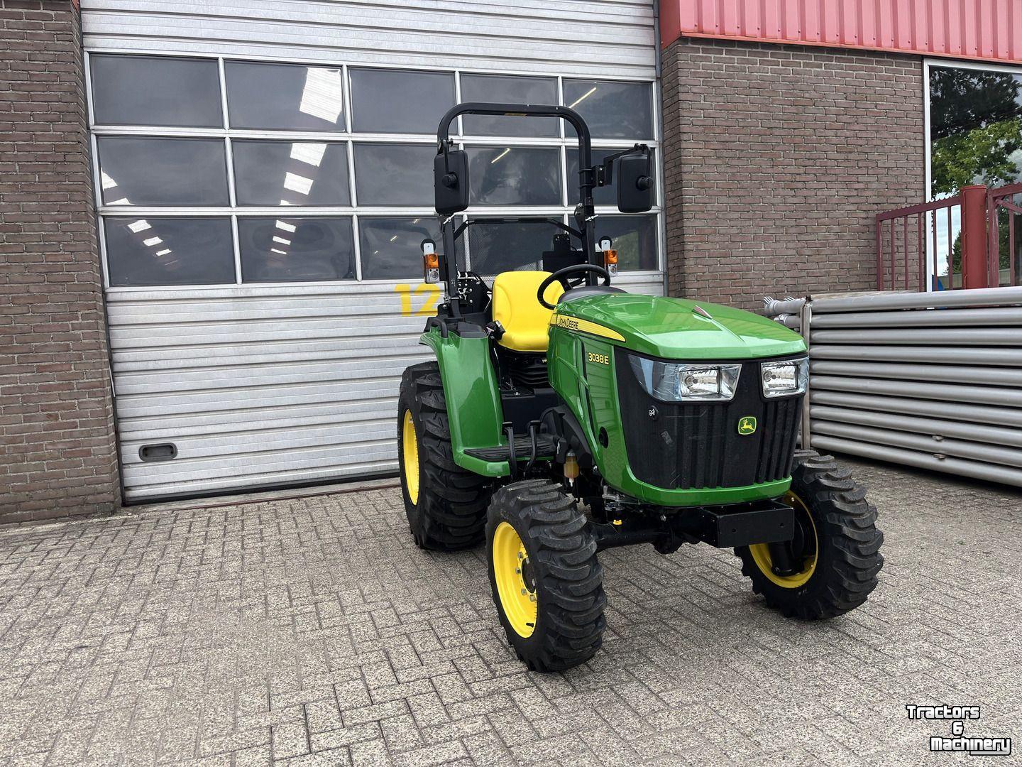 Tracteur pour vignes et vergers John Deere 3038E