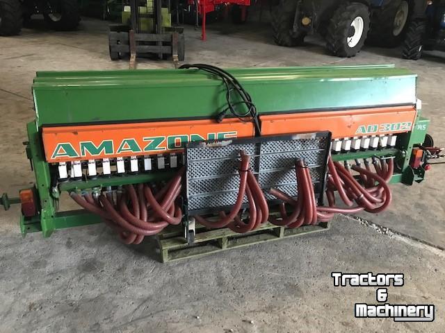 Semoir Amazone AD302